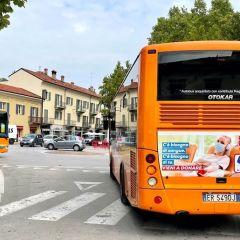 Pubblicità dinamica autobus Bra